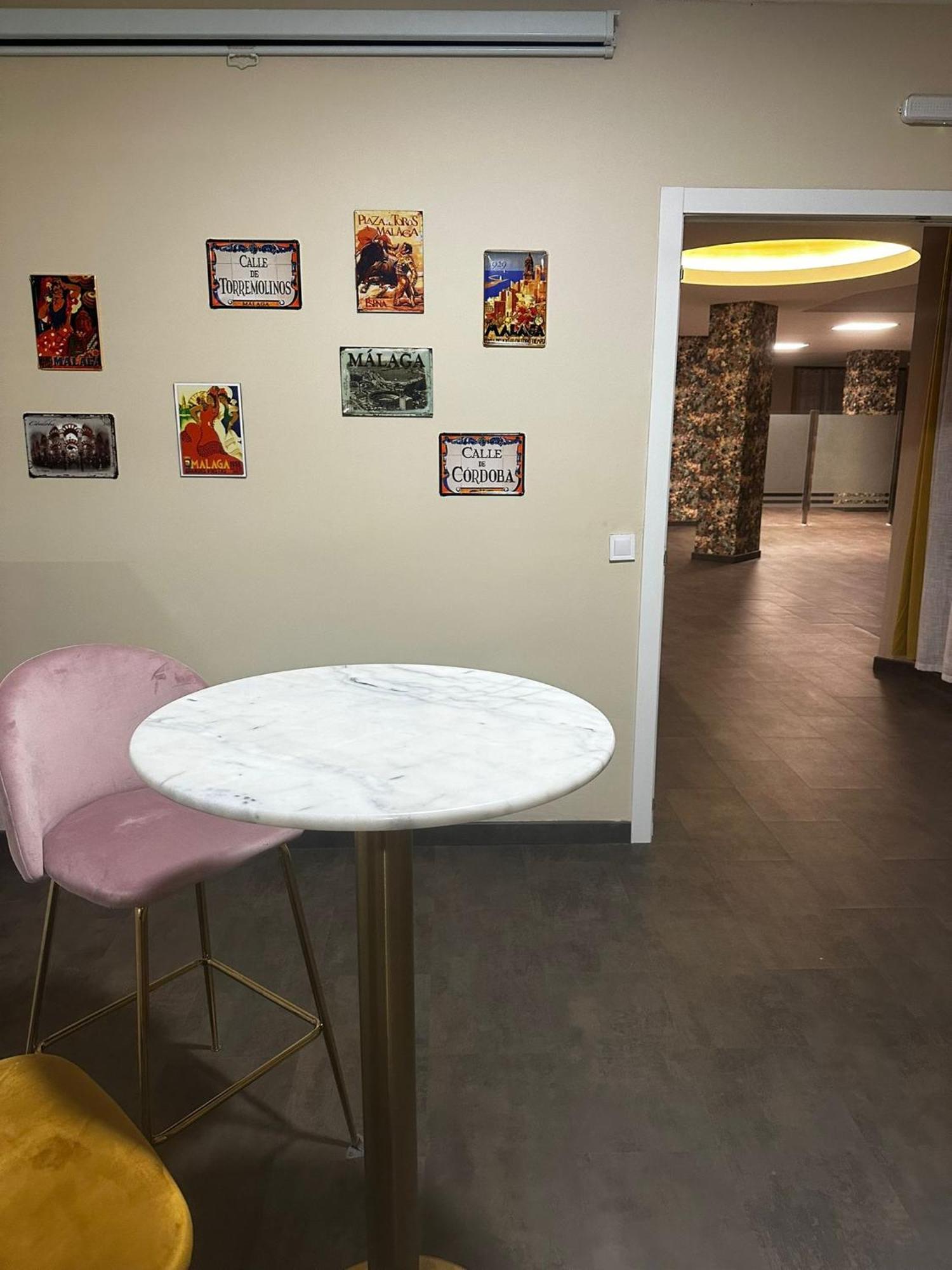 Apartamentos El Velero Торремолінос Екстер'єр фото